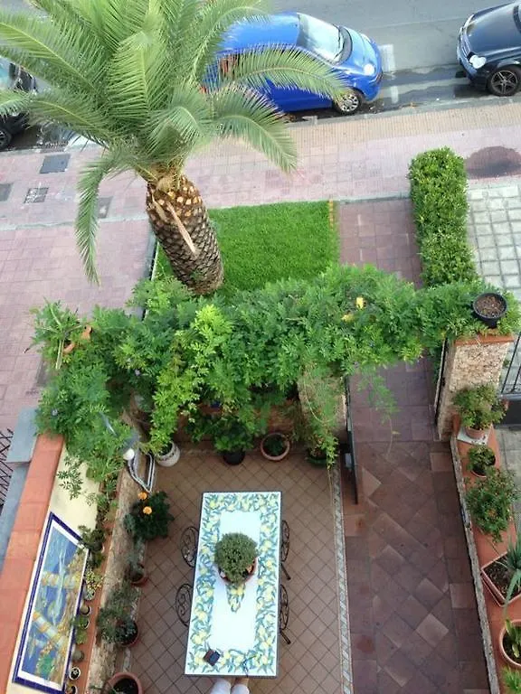 Colapesce Bed & Breakfast Santa Teresa Di Riva Italy