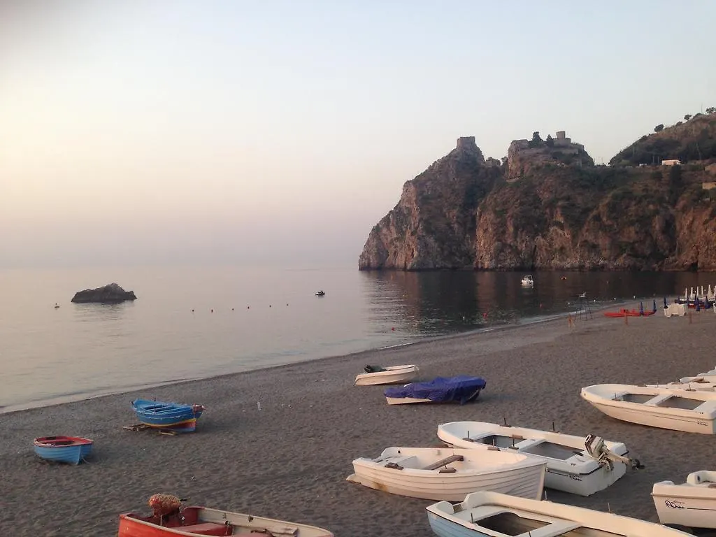 Colapesce Bed & Breakfast Santa Teresa Di Riva
